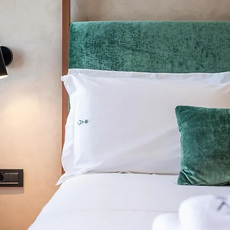 Anassa Chania Boutique * خانيا